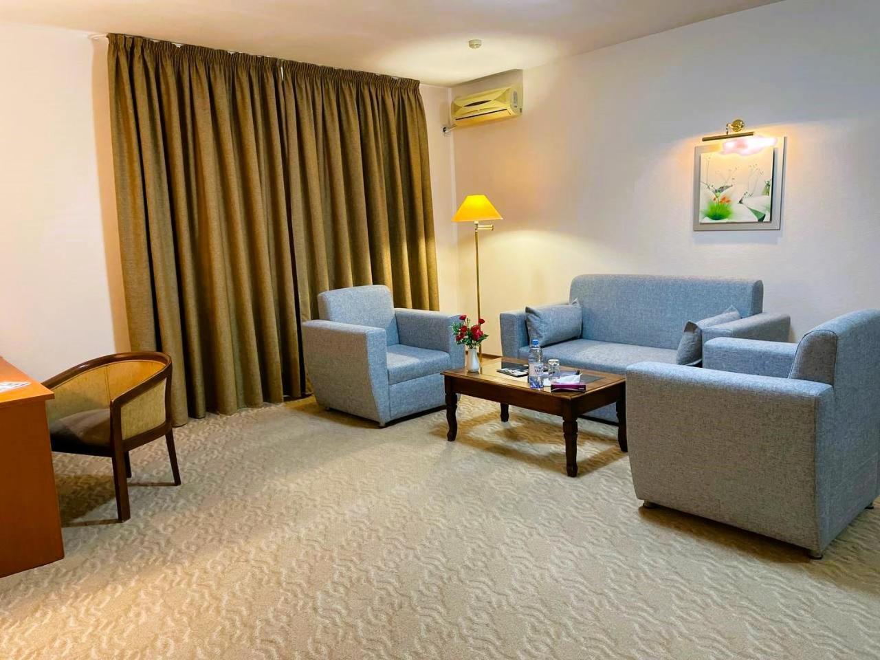 Tengri Hotel อะเตรา ภายนอก รูปภาพ