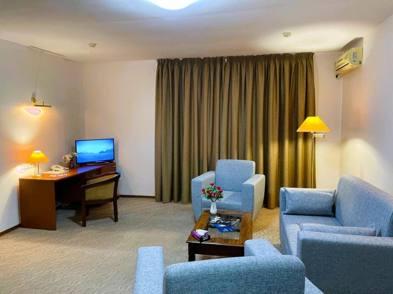 Tengri Hotel อะเตรา ภายนอก รูปภาพ