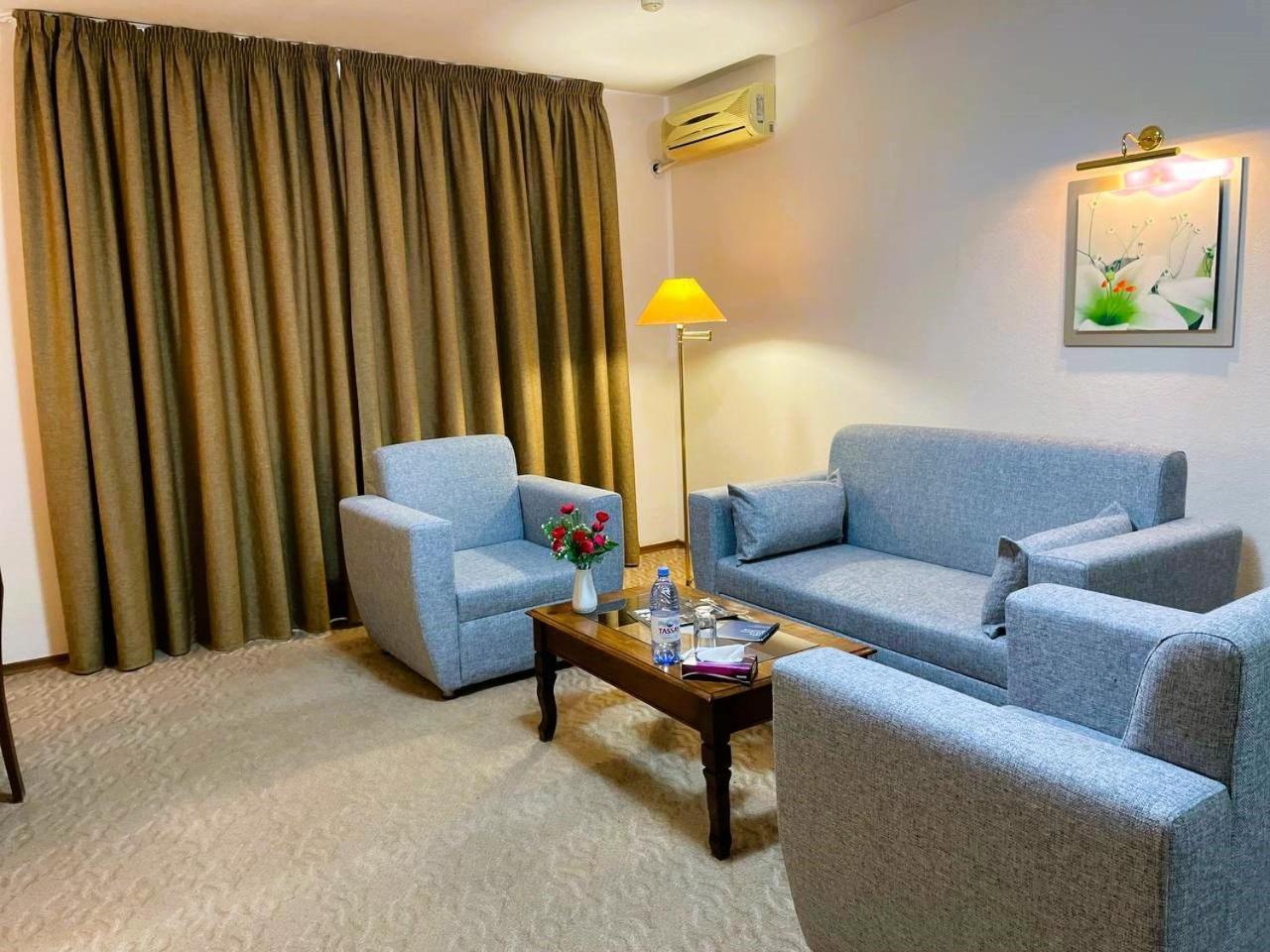 Tengri Hotel อะเตรา ภายนอก รูปภาพ